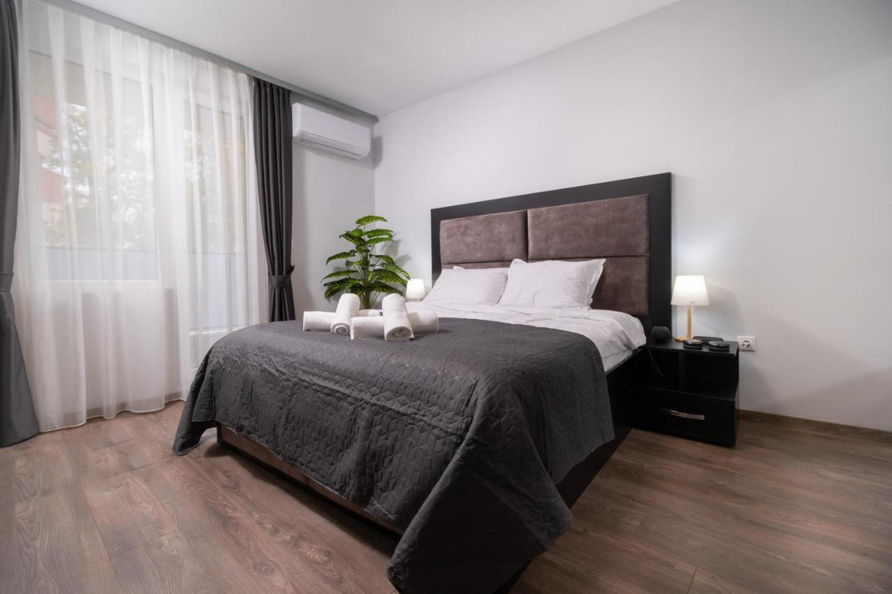 Chic 1Br Apartment With Balcony In Φιλιππούπολη Εξωτερικό φωτογραφία